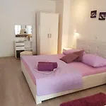 Апартаменти Antonia