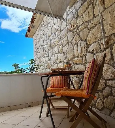 Апартаменты Antonia Хвар